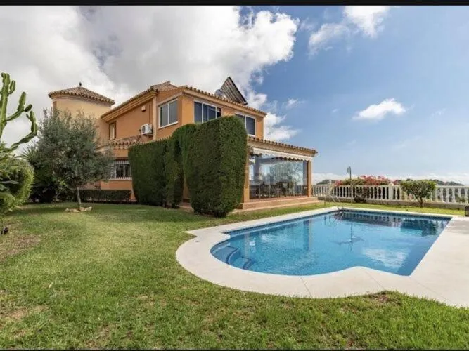 Lavish Villa in Málaga with Swimming Pool, Malaga, Spain