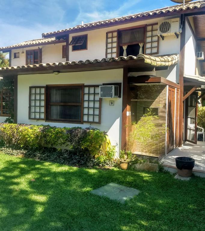  CASA EM ÓTIMO CONDOMINIO DE BUZIOS