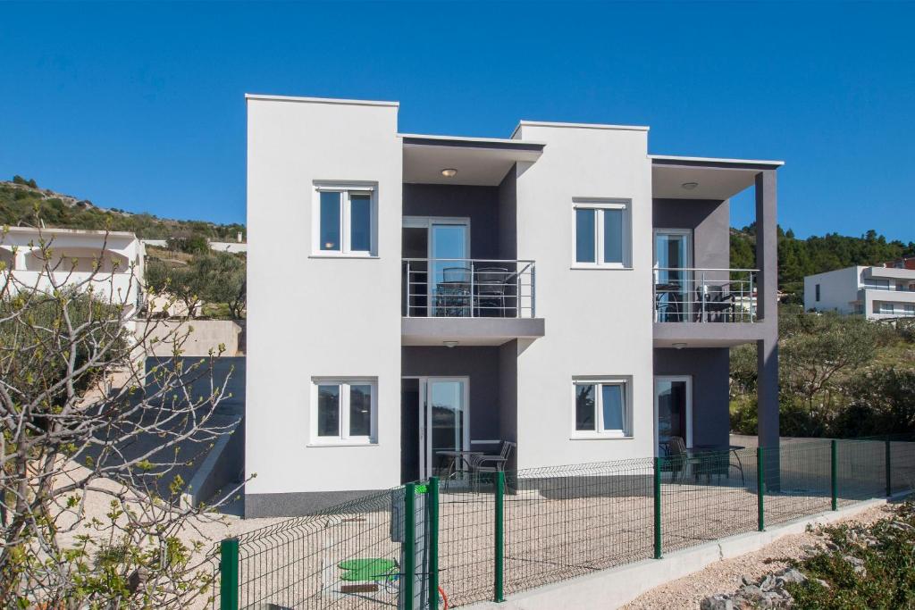 Budova, v ktorej sa apartmán nachádza