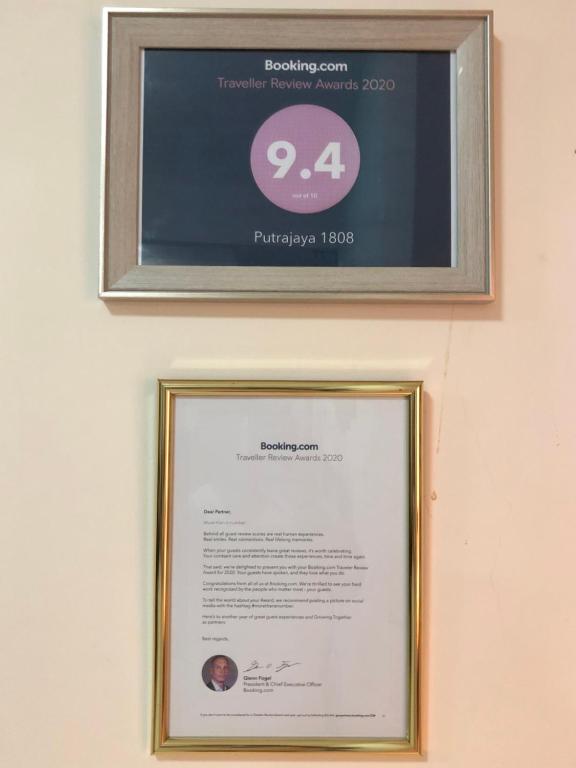 Certifikát, hodnocení, plakát nebo jiný dokument vystavený v ubytování Putrajaya 1808 Homestay