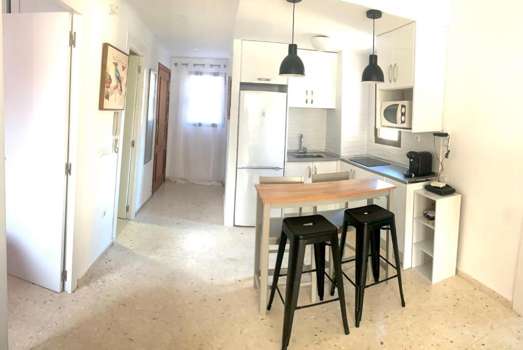 ¡Nuevo Apartamento Rincón de Loix! 3 min playa, Benidorm (updated prices 2024)