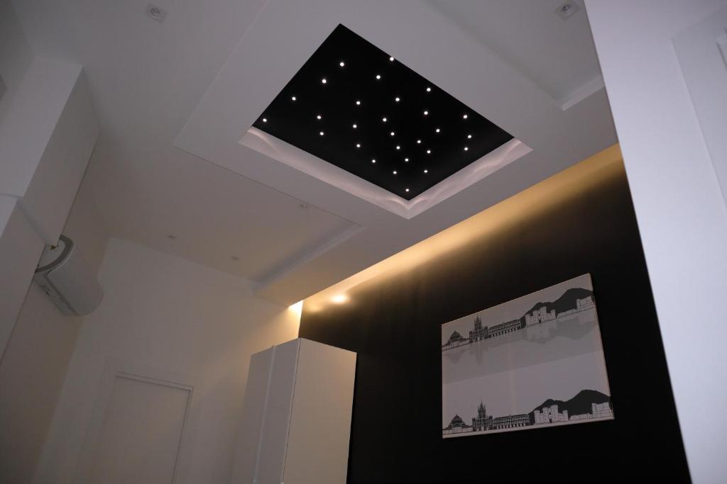 Rettifilo 201 Exclusive Rooms - Resim 15