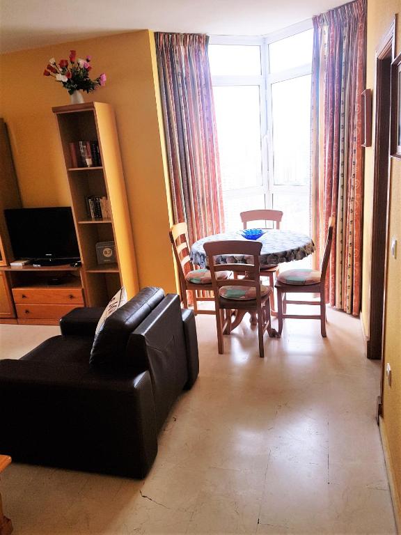GEMELOS 22 APARTMENTS - Benidormland, Benidorm – Bijgewerkte ...
