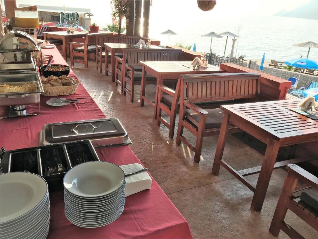 Restaurace v ubytování David Lux beach rooms