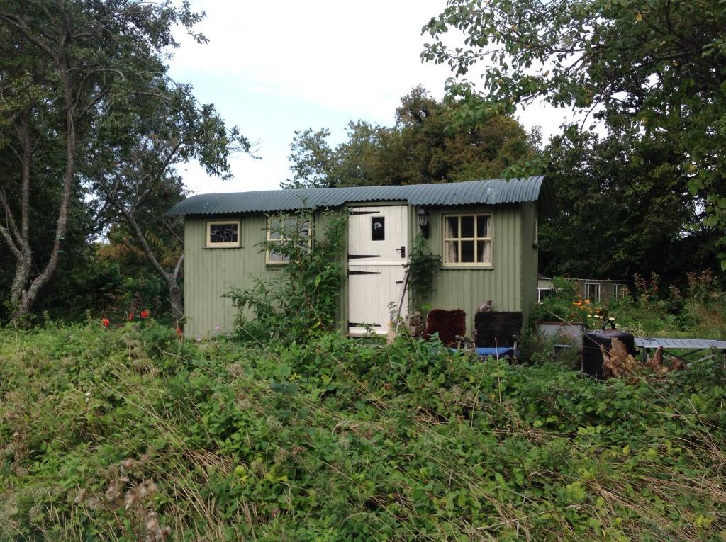 Folly Hide