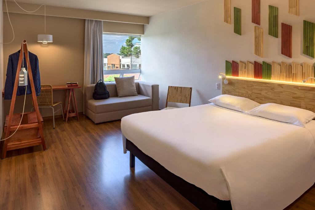  ibis Styles Curitiba Santa Felicidade
