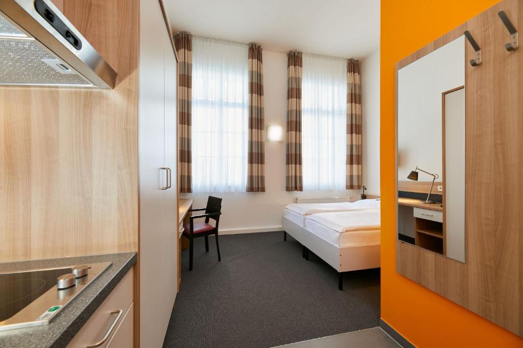 Townhouse Düsseldorf - Resim 10