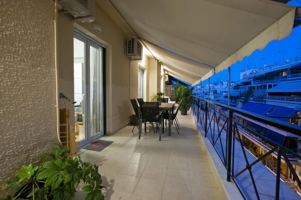 Balkón alebo terasa v ubytovaní Acropolis View Penthouse N