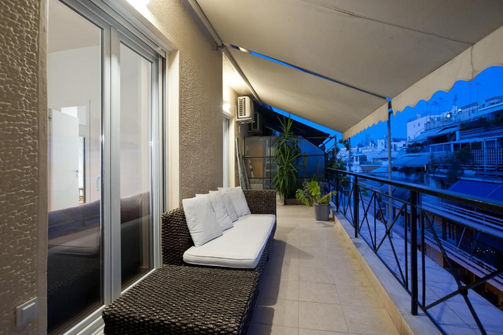 Posedenie v ubytovaní Acropolis View Penthouse N