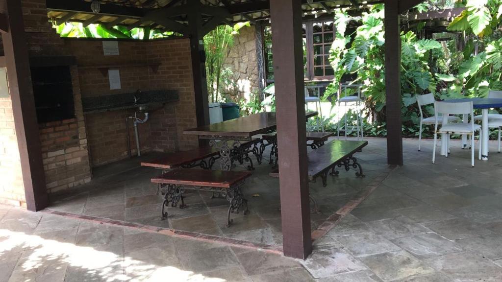  CASA EM ÓTIMO CONDOMINIO DE BUZIOS