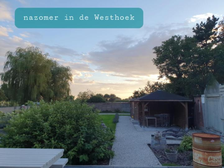 Zahrada ubytování Luppolo vakantiehuis Westhoek
