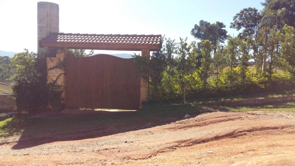  Chácara em Atibaia