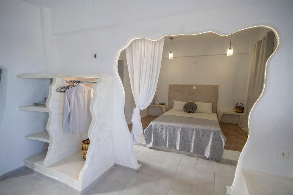 Postel nebo postele na pokoji v ubytování Sunset Suites 'Annada