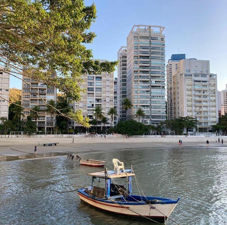  Casa na Pitangueiras