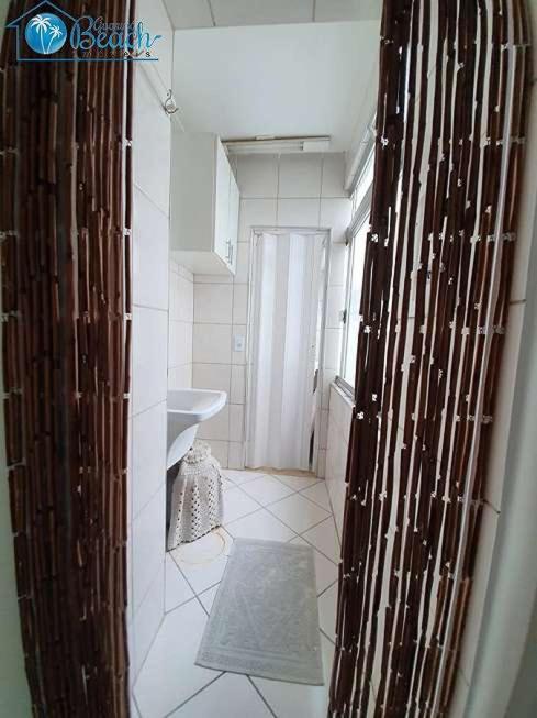  Apto de 1 dorm 100 m da Praia da Enseada