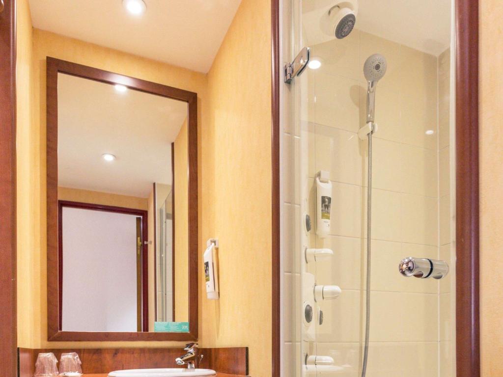 Koupelna v ubytování Mercure Béziers