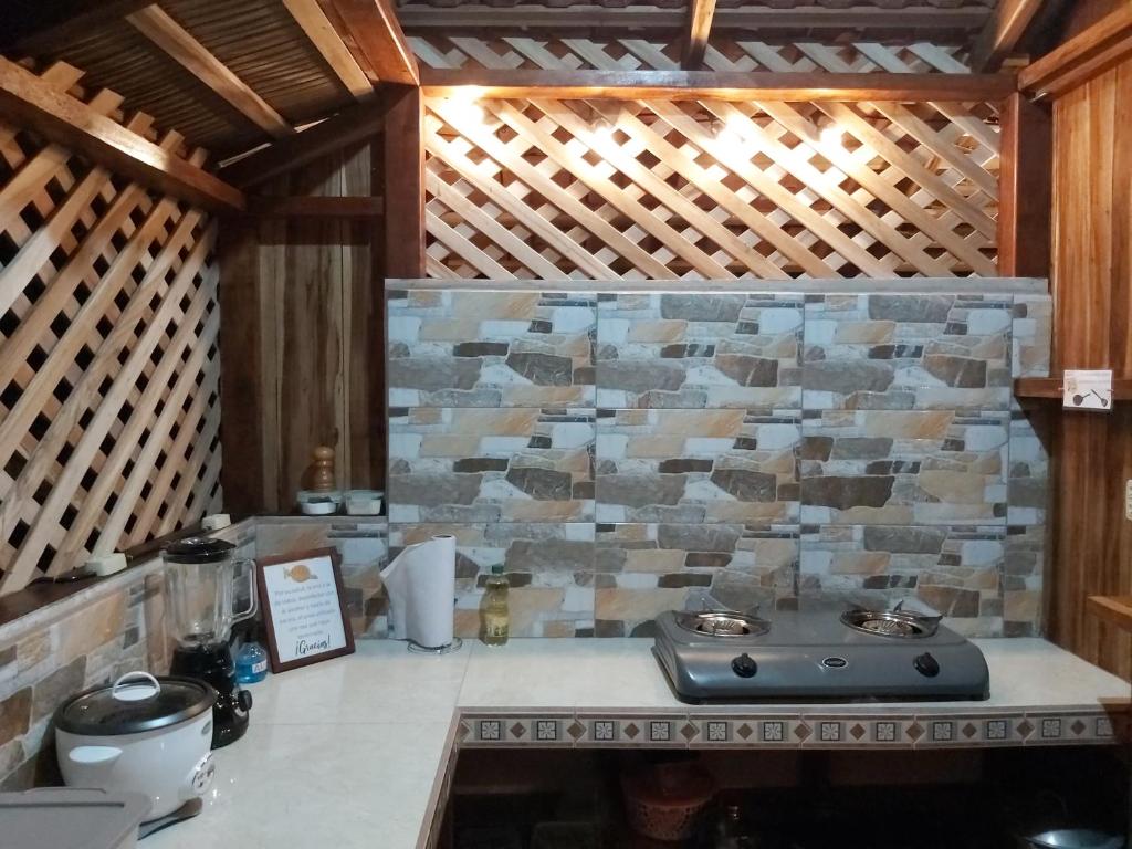 Kuchyň nebo kuchyňský kout v ubytování Bungalows Aché Cahuita