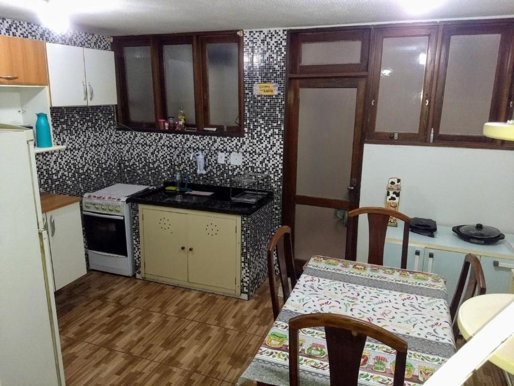  Casa em condominio no Pero - Cabo Frio