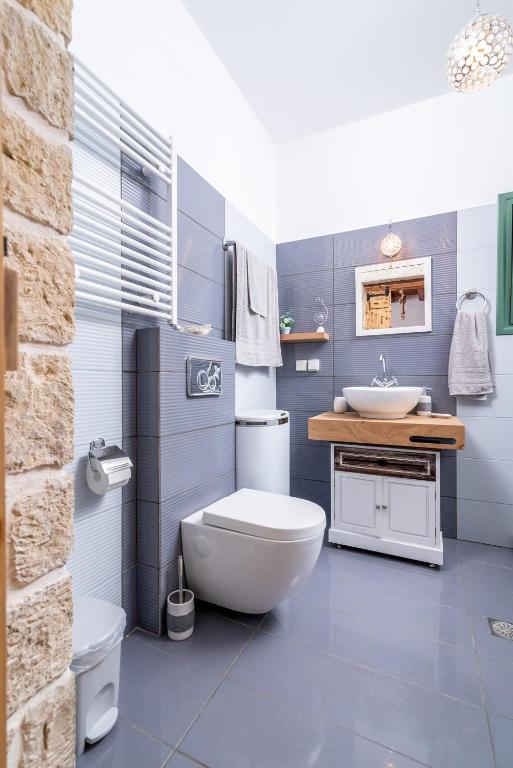 Kuchyň nebo kuchyňský kout v ubytování Joakim's Villa