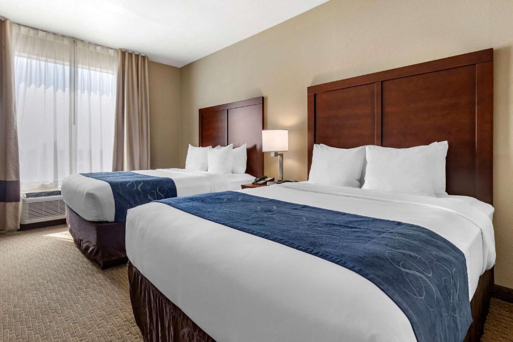 Comfort Suites Waco Near University Area photo