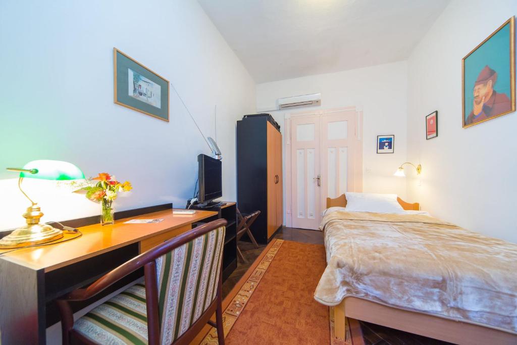B&B Sesame Inn - Komfort-Einzelzimmer Mit Terrasse