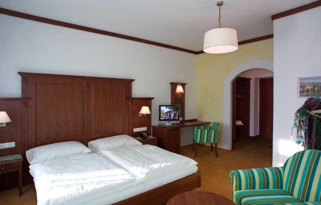 Postel nebo postele na pokoji v ubytování Hotel Restaurant Wallner I contactless check-in
