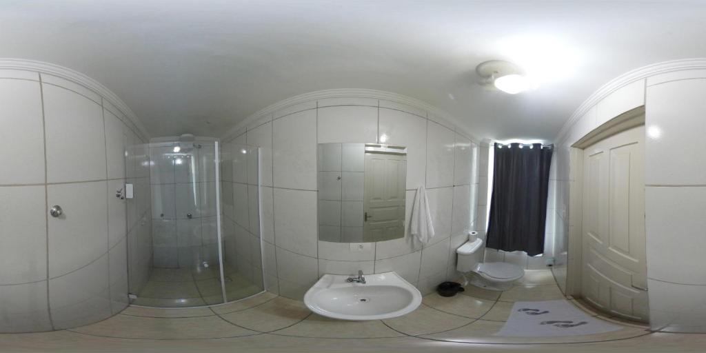  Hotel Curitibano