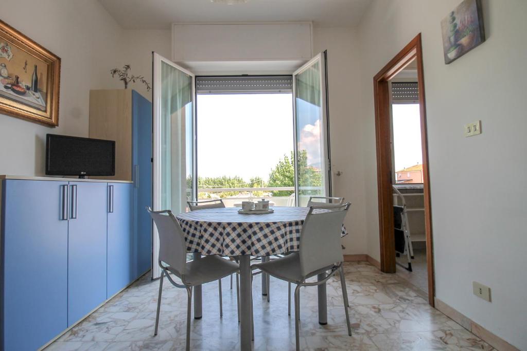Kuchnia lub aneks kuchenny w obiekcie Residence Riviera