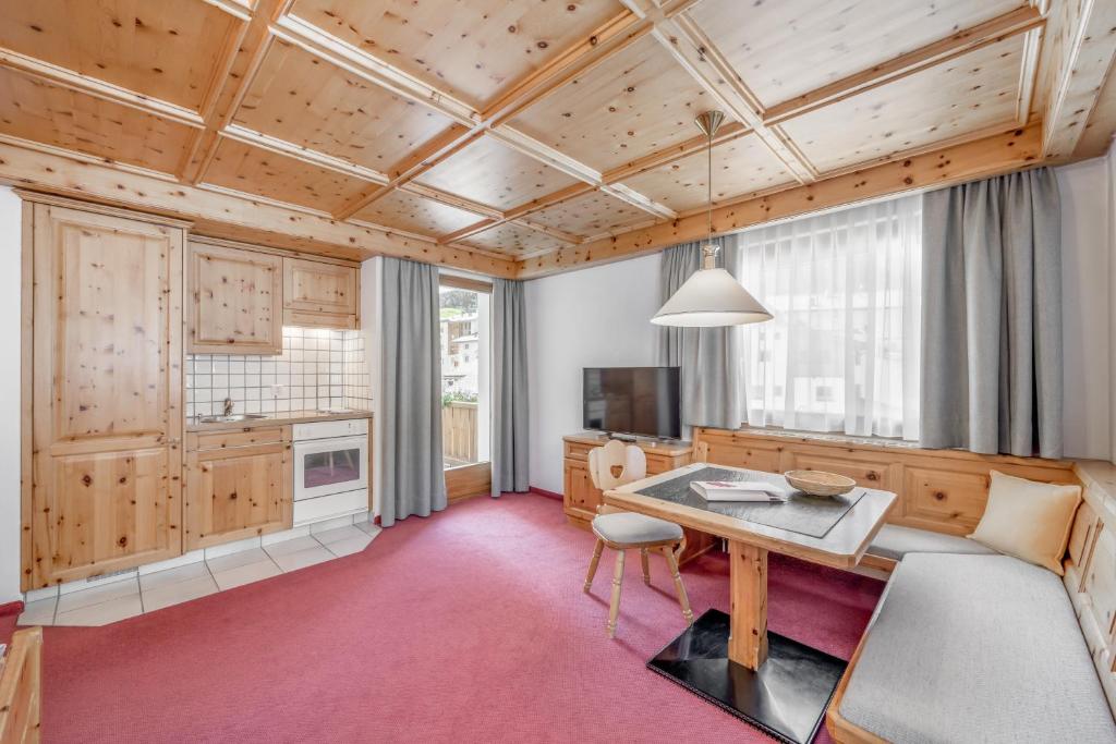 TV a/nebo společenská místnost v ubytování Hotel Nevada
