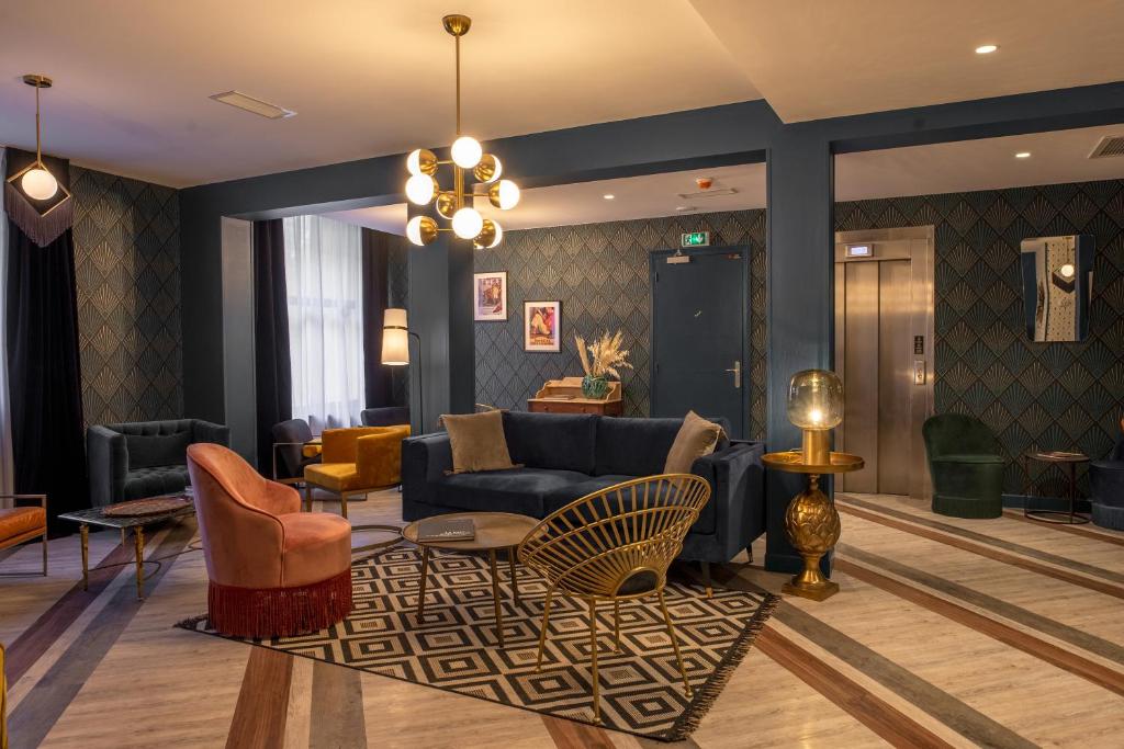 Posezení v ubytování Hôtel Le Bristol