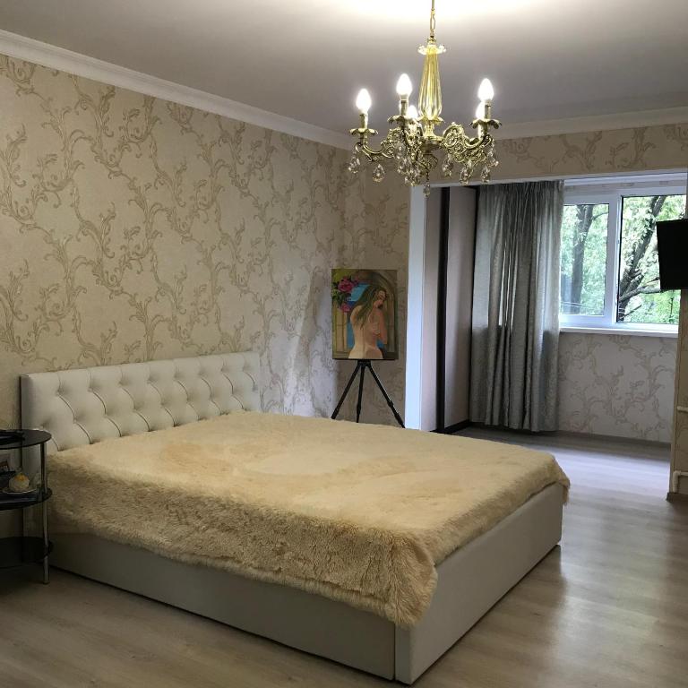 Рядом сутични квартира. Суточные квартиры в нальчике. Шогенцукова 29а нальчик. Нальчике суточные кв. Нальчик.