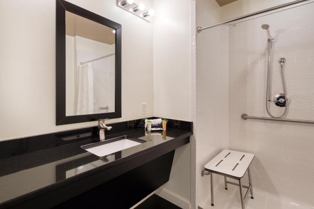 The Mayton - Double Room - Acceso A Discapacidad