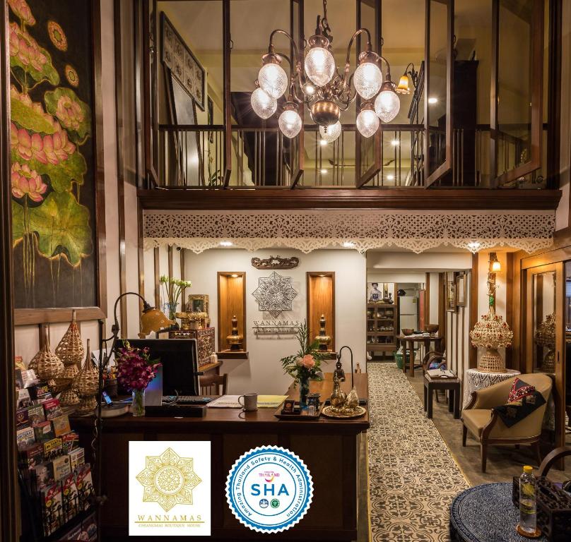 The lobby or reception area at Wannamas Chiangmai Boutique House -SHA Extra Plus