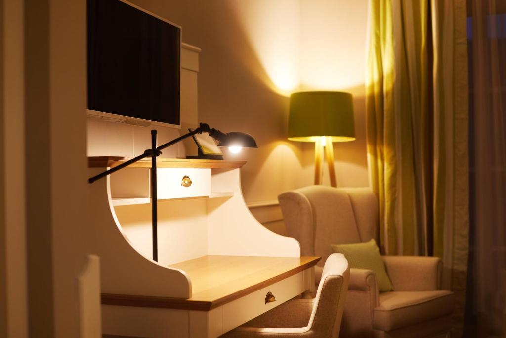Fuchsbau Romantik Hotel & SPA Restaurant & FOX Bar - Small Double Room