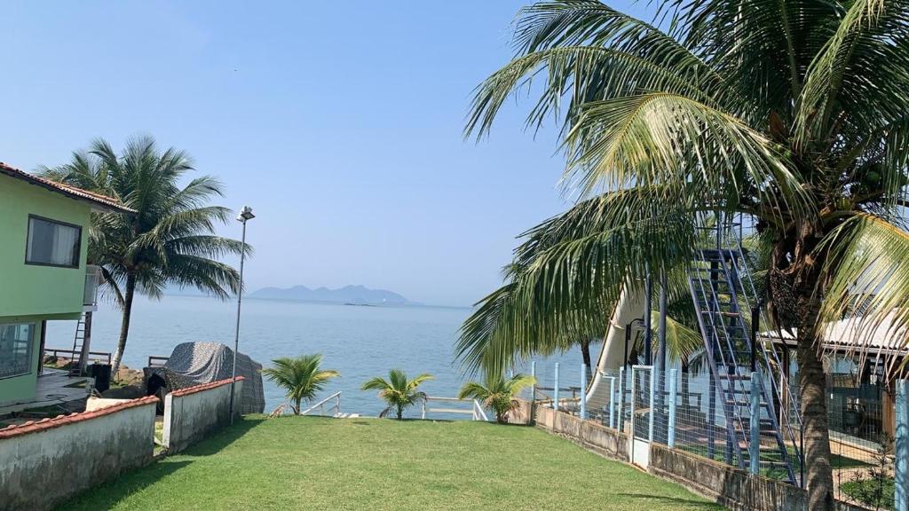  Casa para temporada com vista para o Mar