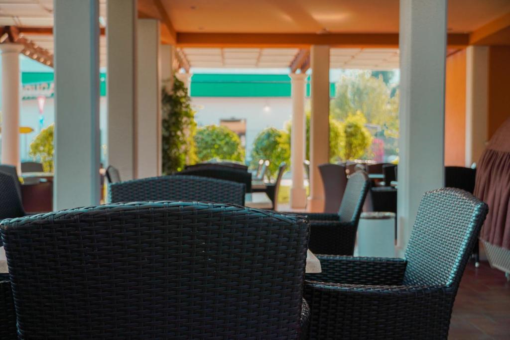Posezení v ubytování Guest House Tri Zvezde