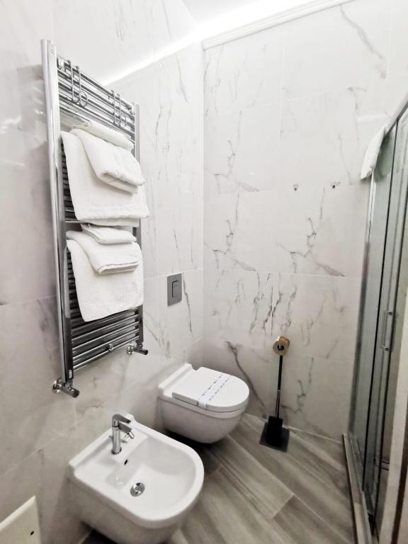 Duomo Platinum Apartments - 17