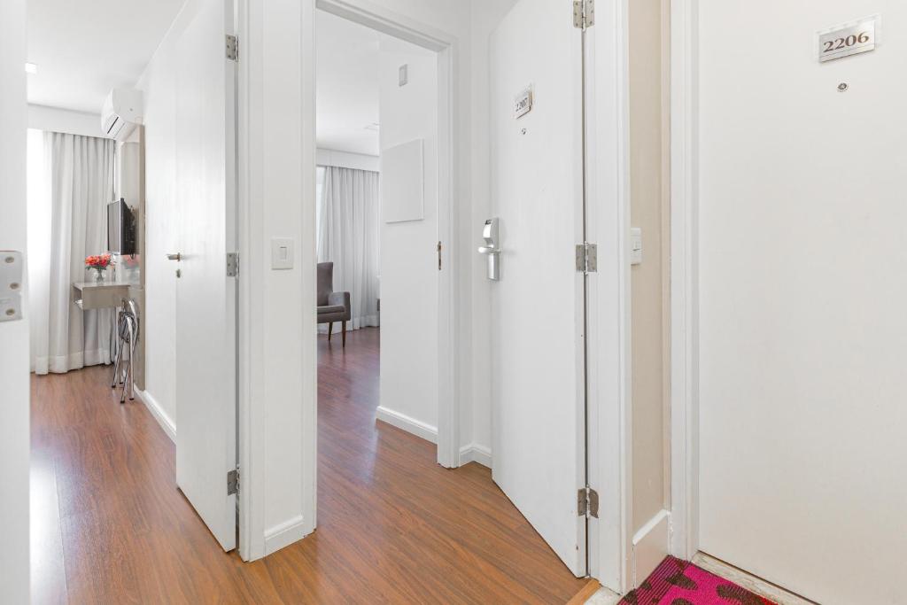 Mercure Sao Paulo Vila Olimpia - Junior Queen Suite With Sofa Bed And City View