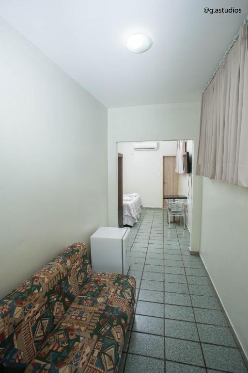  HOTEL ZURIQUE