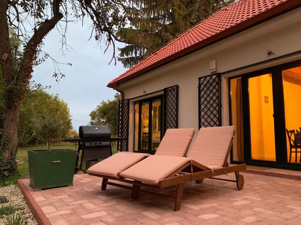 Φωτογραφία από το άλμπουμ του Luxury Cottage by Little Danube - Pista & Magduska σε Čierna Voda