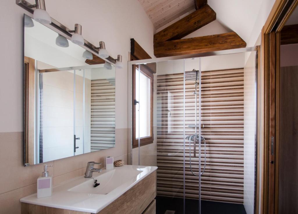 Koupelna v ubytování Apartamentos LA PARRA