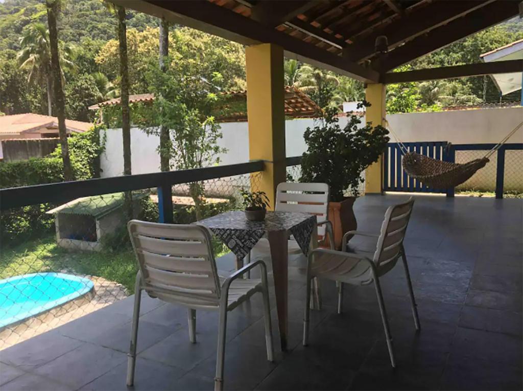  Casa linda com piscina e wifi em Ubatuba