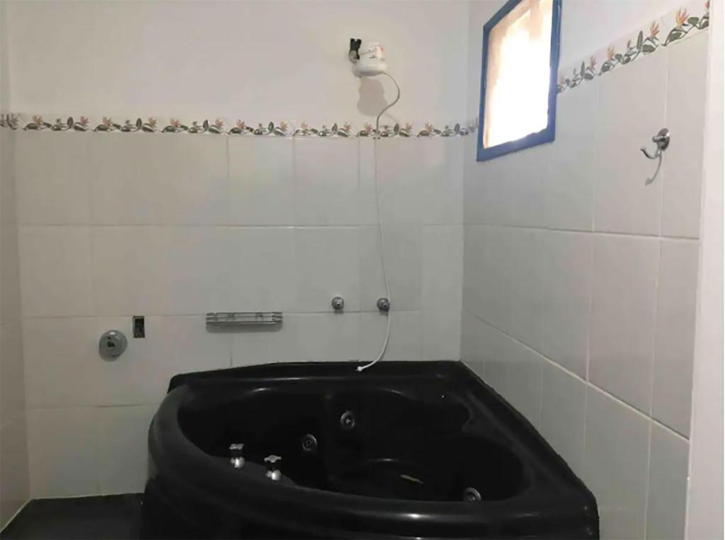  Casa linda com piscina e wifi em Ubatuba