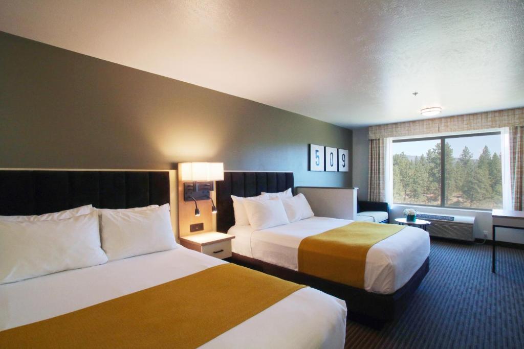 Oxford Suites Spokane Valley - 