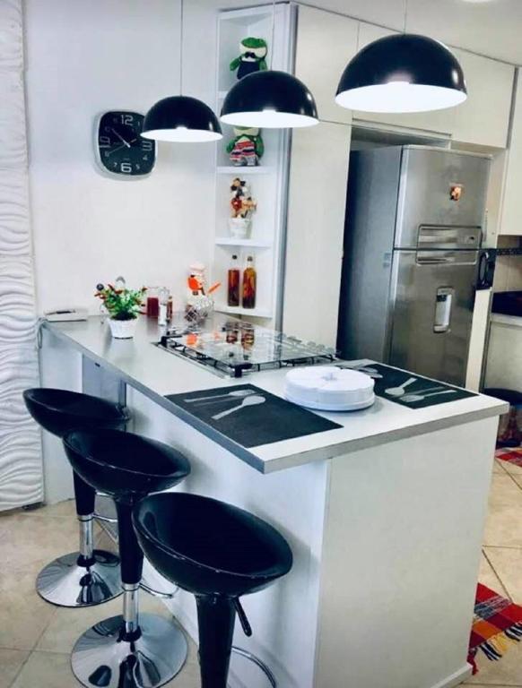  Maravilhoso apartamento sobre o mar de Angra