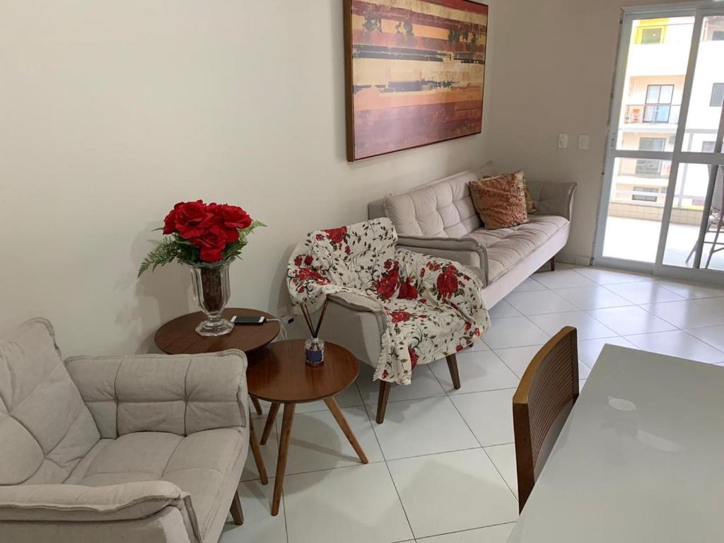  Apto MMT 80 metros da PRAIA GRANDE