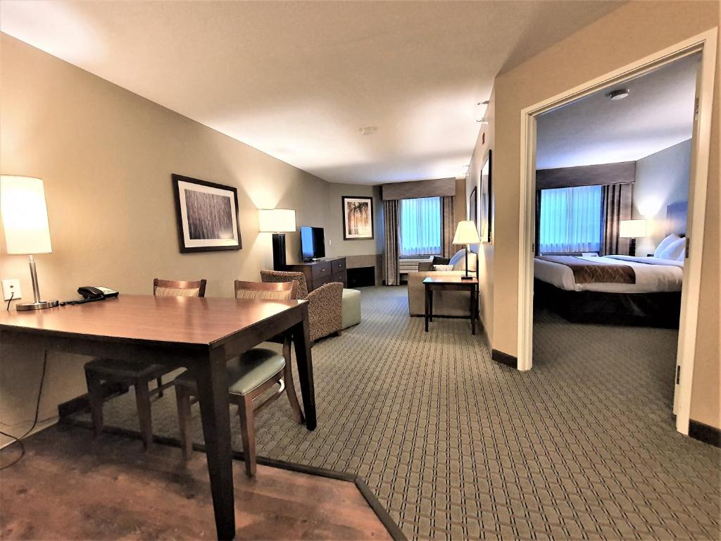 AmeriVu Inn and Suites - Chisago City - Apartment