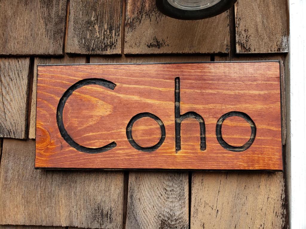 Certifikát, hodnocení, plakát nebo jiný dokument vystavený v ubytování Steffen's Cedar Lodge