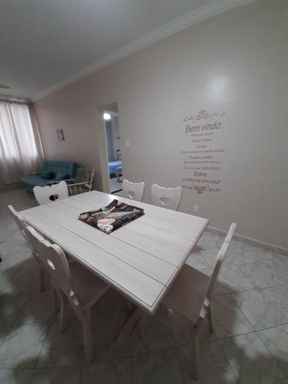  Apartamento na avenida da praia