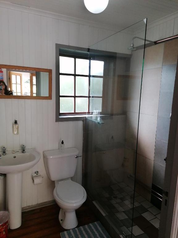 Knysna N2 Lodge - Image 21
